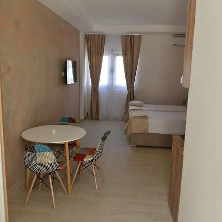 Helada Apartments Tivat Exterior photo