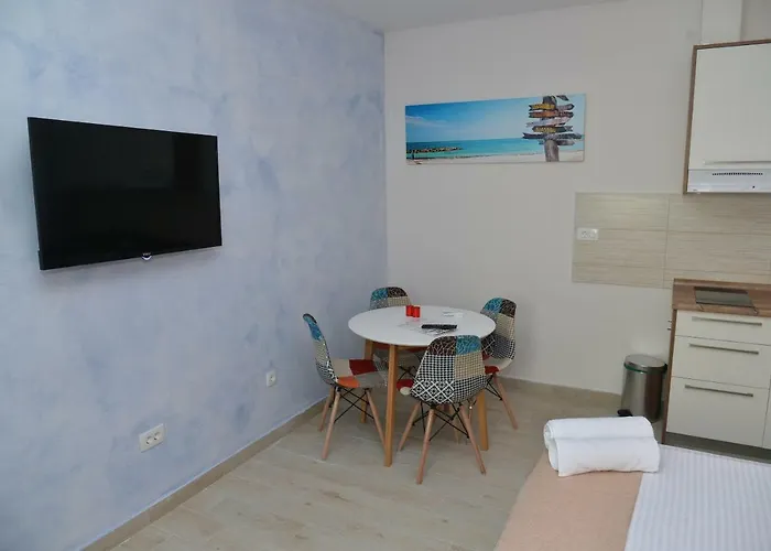 Helada Apartments
