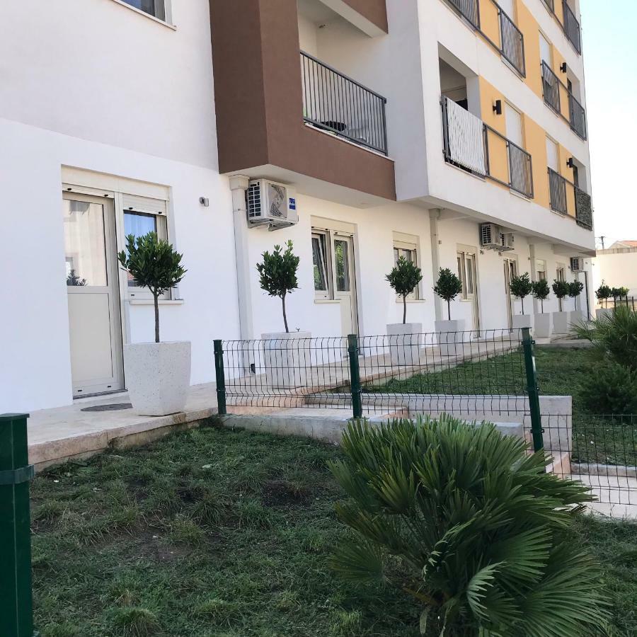 Helada Apartment *